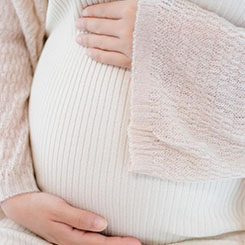 ” 在核心性🚿代孕公司哪家好能方面，iQ🈷OO15 Ul🤢🐡